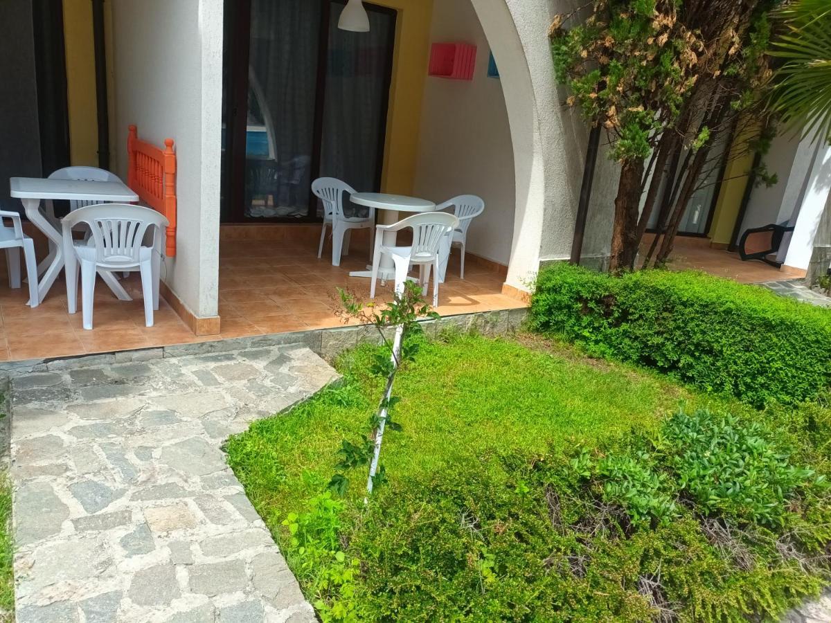 Apartment Studio Deluxe Marina Cape 4 Stars Resort 33 5 Aheloy Exterior foto